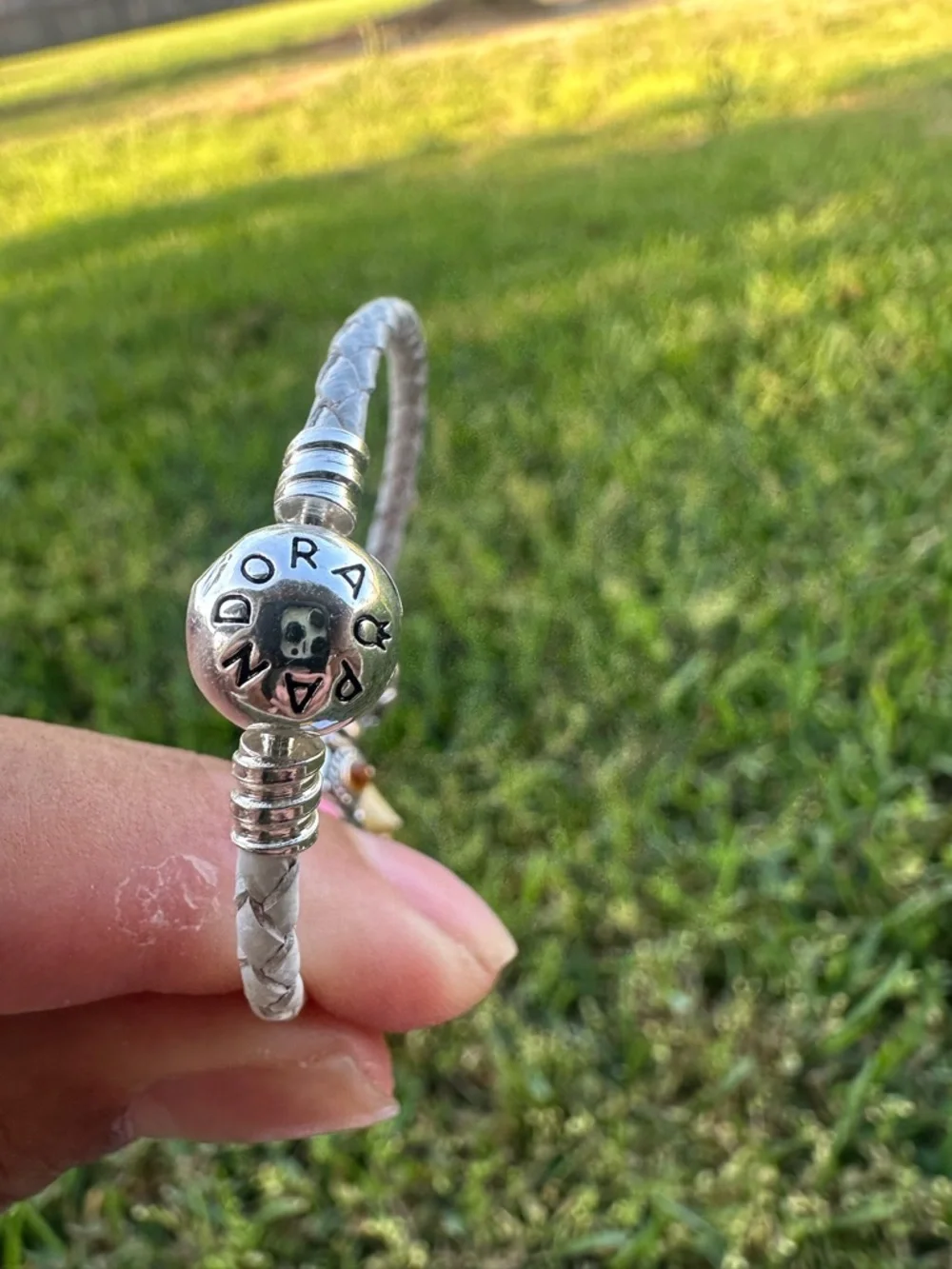 Pandora White Braided Bracelet with Yellow Mouse and Pink Shoe Charms - Picture 6 of 7